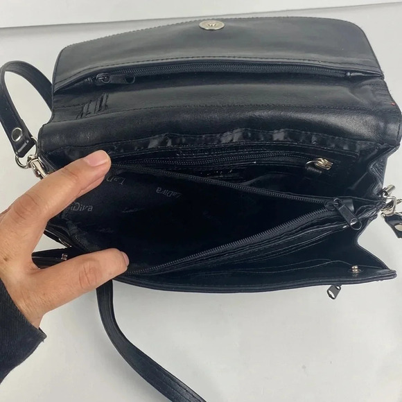 Black Genuine Italian leather cross  body shoulder bag - Picture 10 of 16